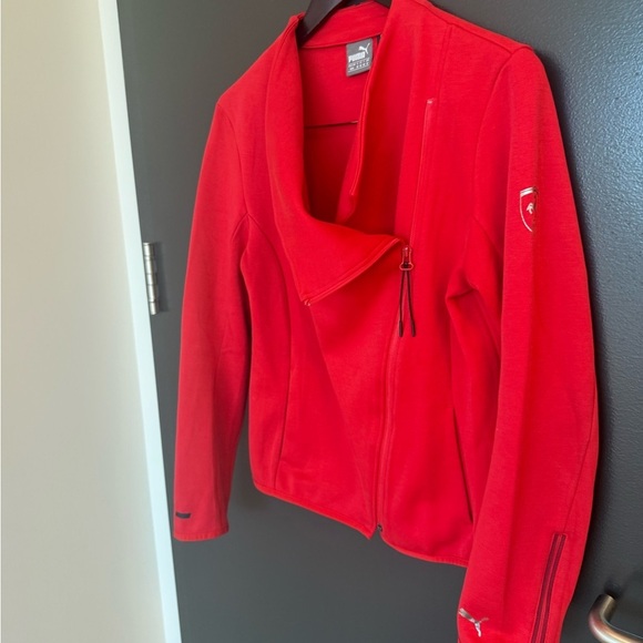 Puma X Ferrari M zip up neoprene like feel Women's Bold Red Bomber Jacket EUC - Picture 3 of 15